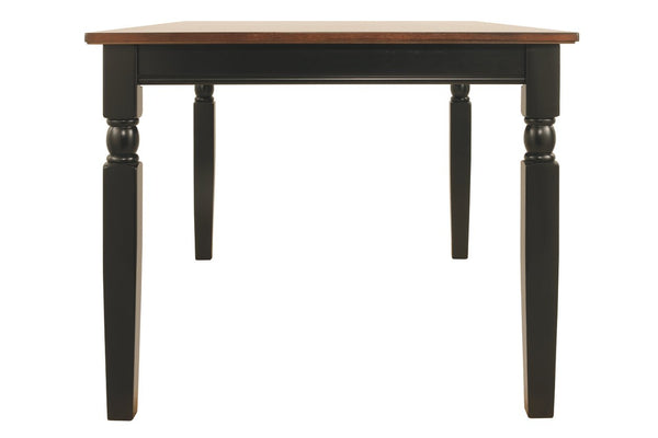 American minimalist dining table