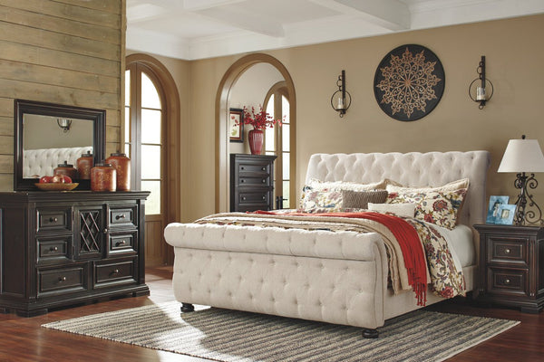 Queen Upholstered Sleigh Bed