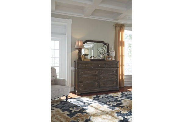 9 Drawers Dresser with Mirror