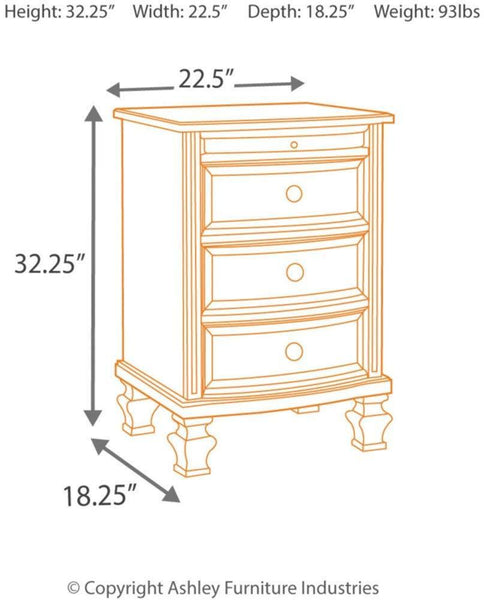 3 Drawers with Pull Out Tray
